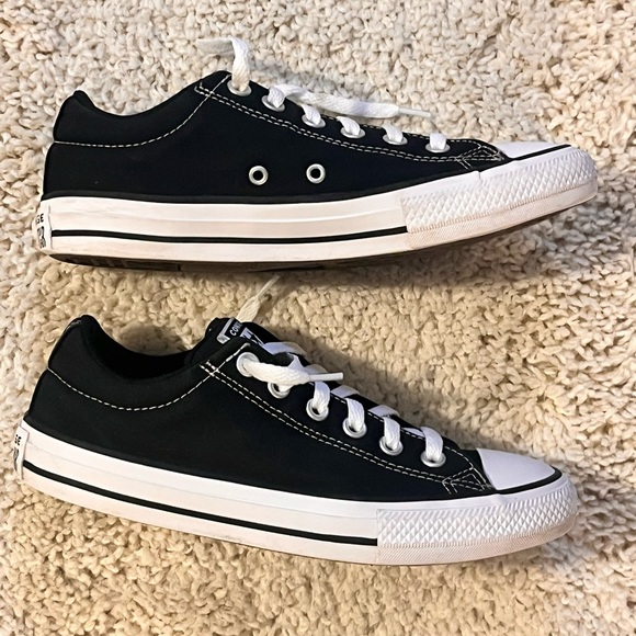 Kids Converse all star sneakers - Picture 5 of 9